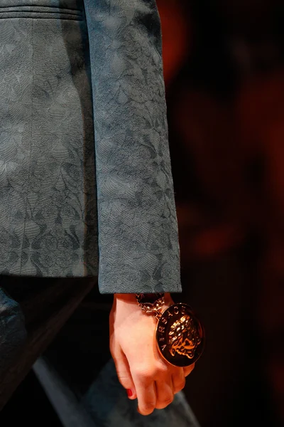 Look 31
